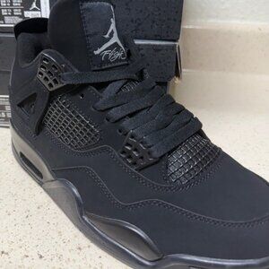 Air Jordan 4 Retro (Black Cat) 2025